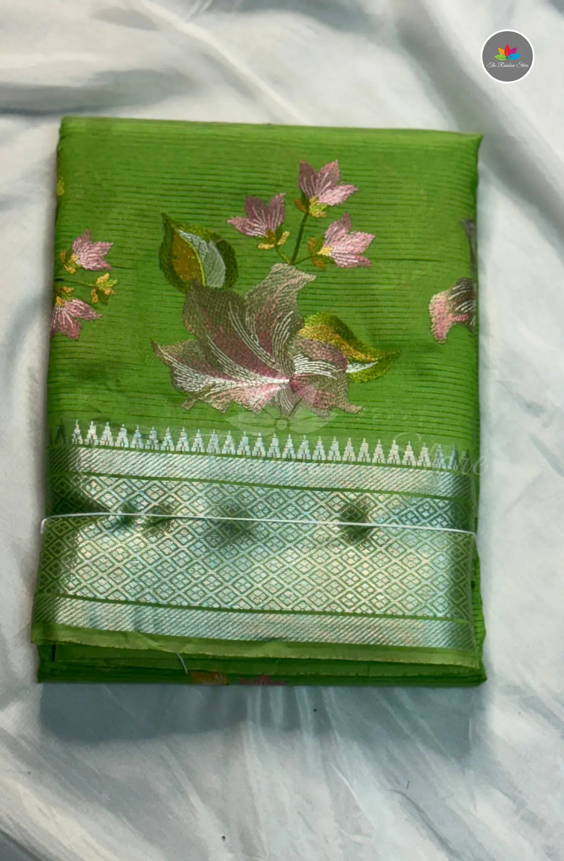 Pure Handloom Mangalagiri Pattu Saree with Embroidery - Green