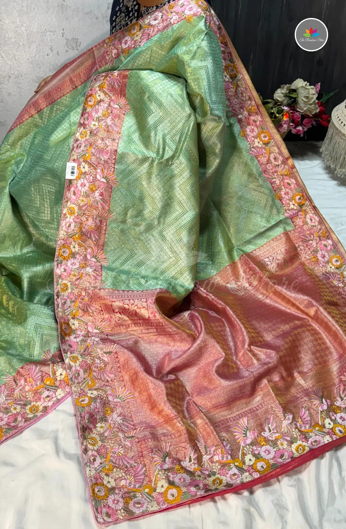 Kanchi Pattu With Petite Point Embroidery - Rexona