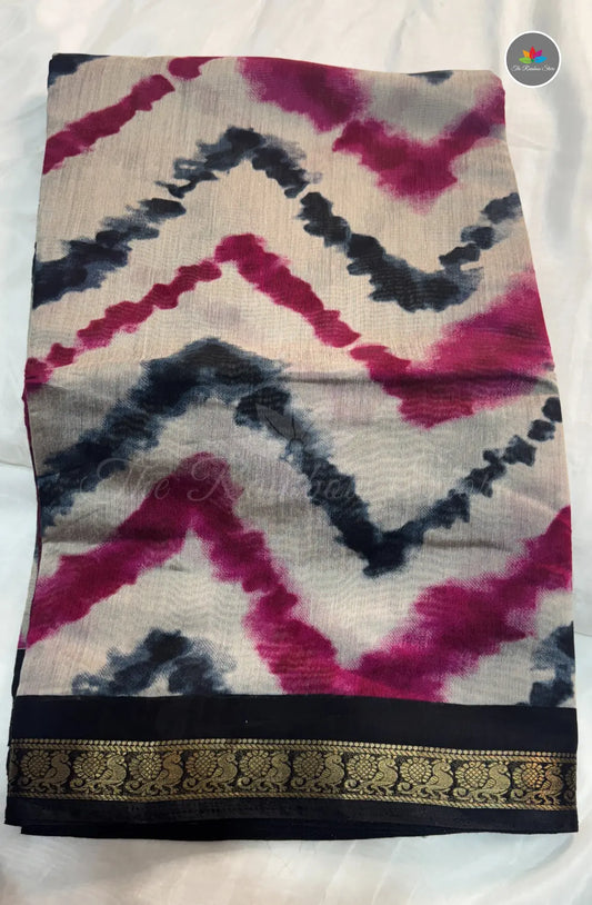 Lehariya Printed Maheshwari Saree - Rani Pink and Black