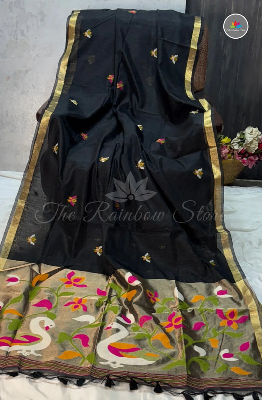 Elegant Lenin Saree with Lotus Motifs - Black