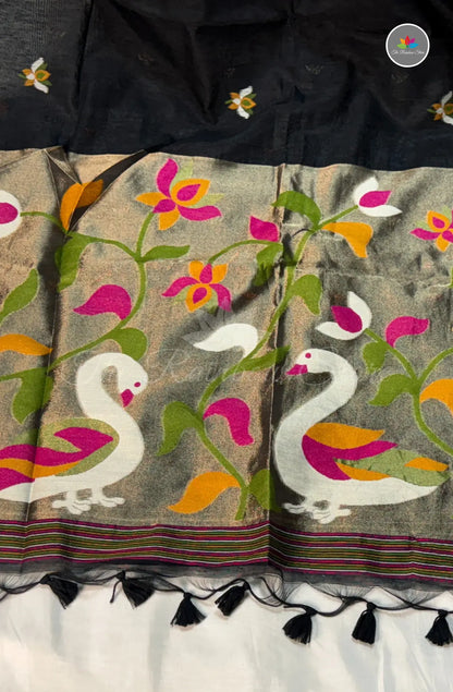 Elegant Lenin Saree with Lotus Motifs - Black