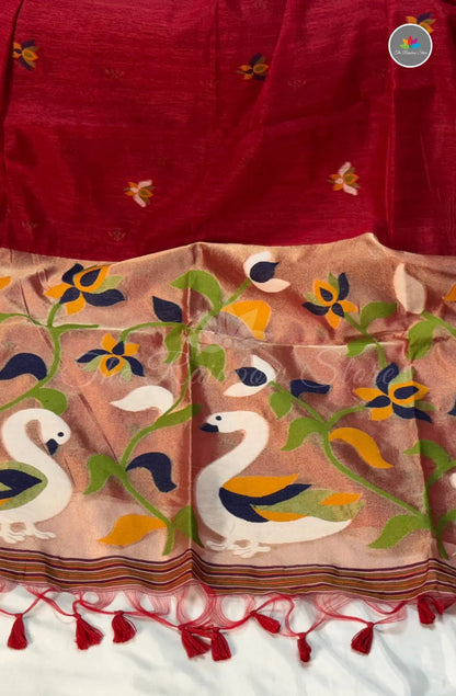 Elegant Lenin Saree with Lotus Motifs - Red