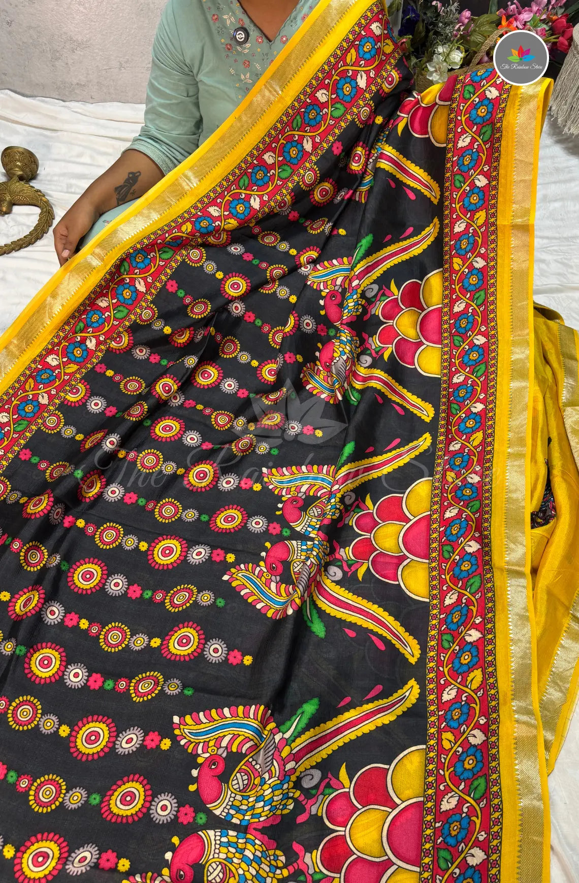 Premium Mangalagiri Pattu with Small Border - Black