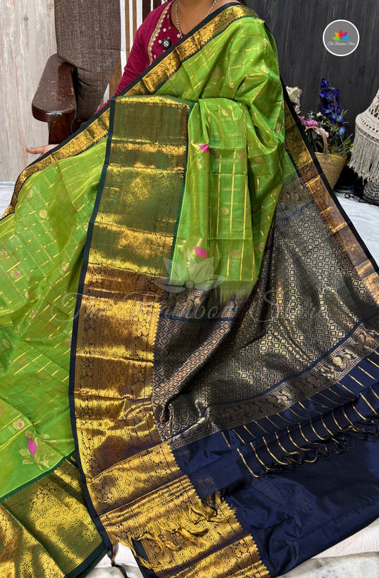 Handloom Mangalagiri Pattu Saree - Green
